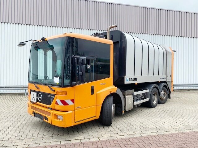 Mercedes-BenzEconic