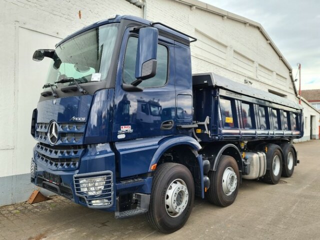 Mercedes-BenzArocs