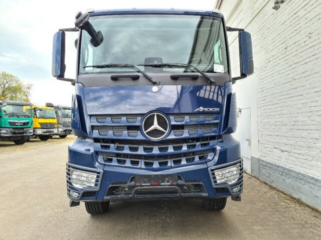 DAIMLER-BENZ Arocs