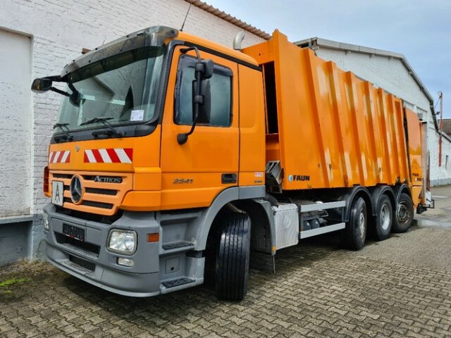 Mercedes-BenzActros