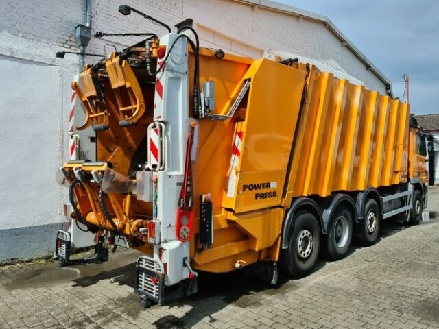 DAIMLER-BENZ Actros