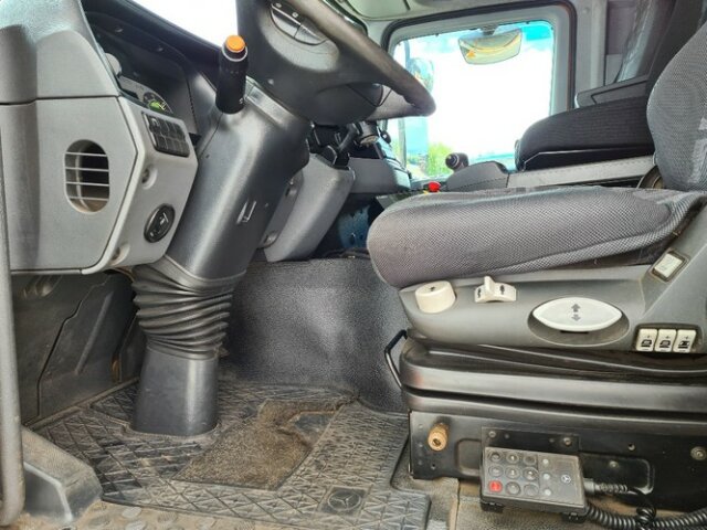 DAIMLER-BENZ Actros