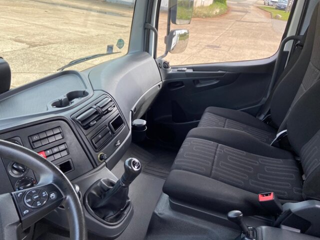 DAIMLER-BENZ Atego
