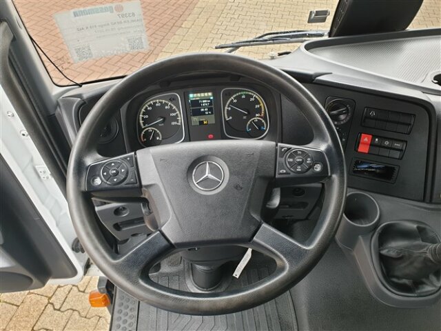 DAIMLER-BENZ Atego