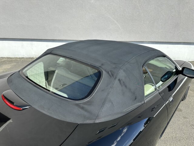 JAGUAR (GB) XK8