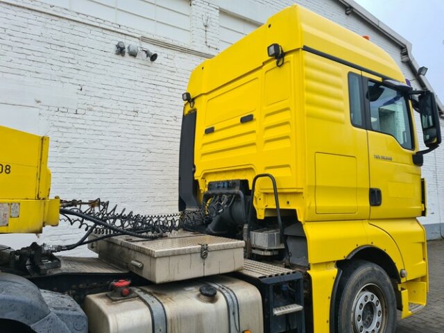 MAN TGX