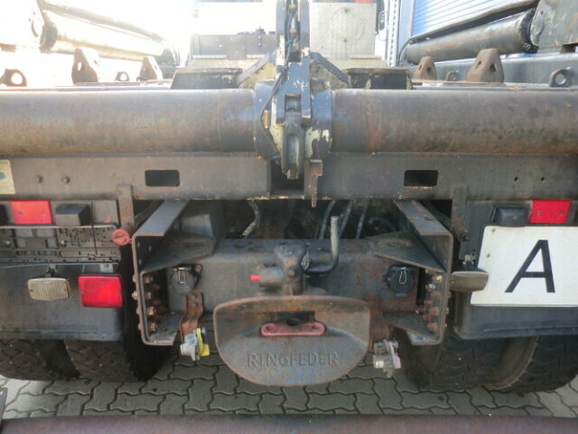 IVECO-MAGIRUS Trakker