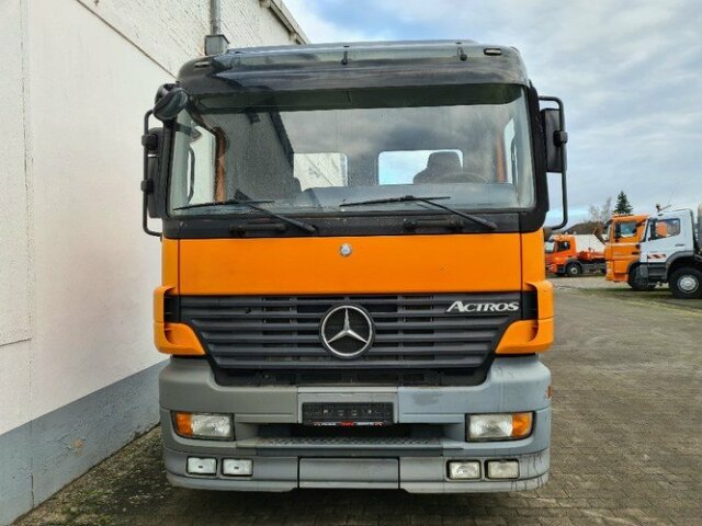 DAIMLER-BENZ Actros