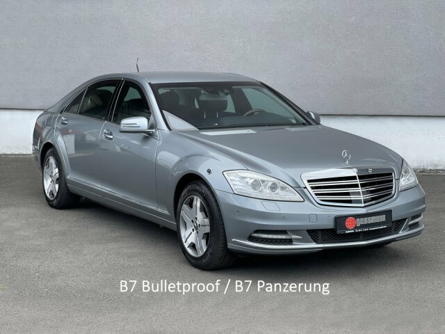 Mercedes-BenzS 600