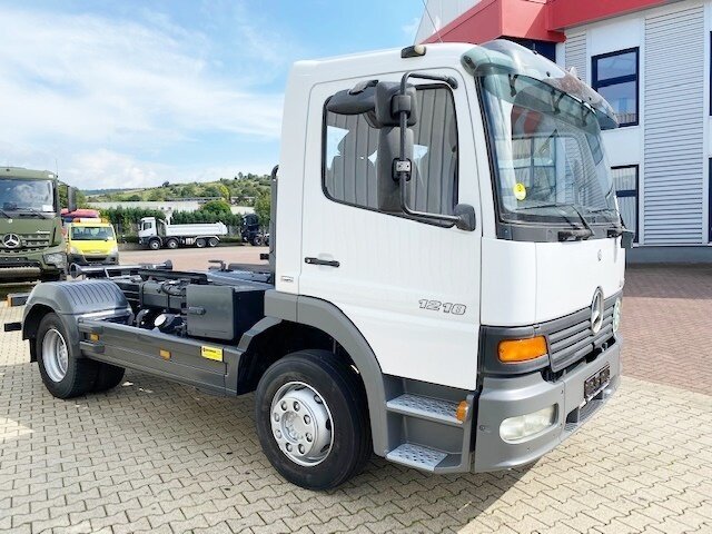 DAIMLER-BENZ Atego