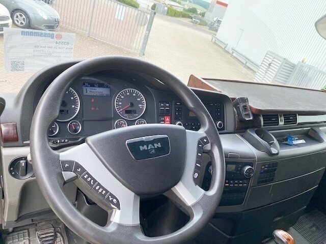 MAN TGX