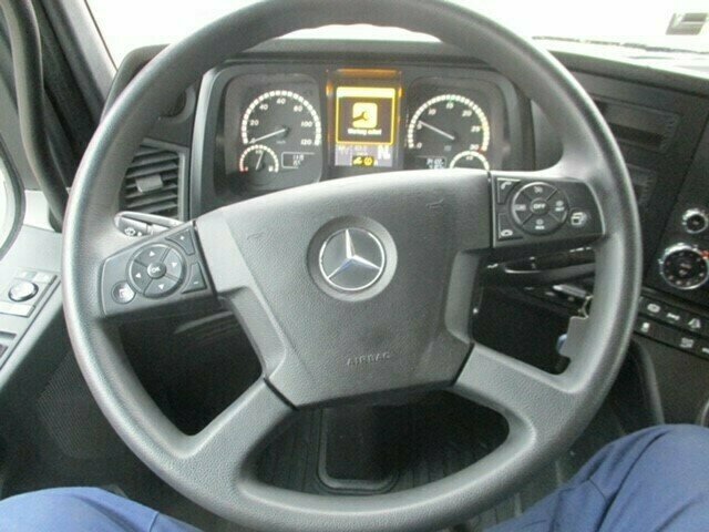 DAIMLER-BENZ Antos