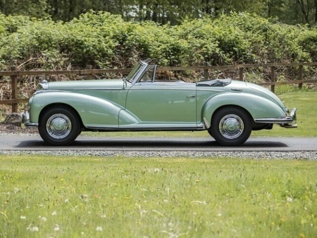 MERCEDES-BENZ 300
