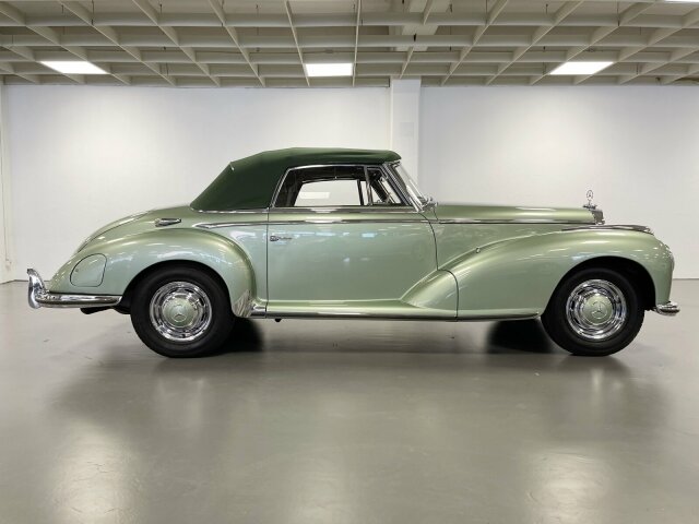 MERCEDES-BENZ 300