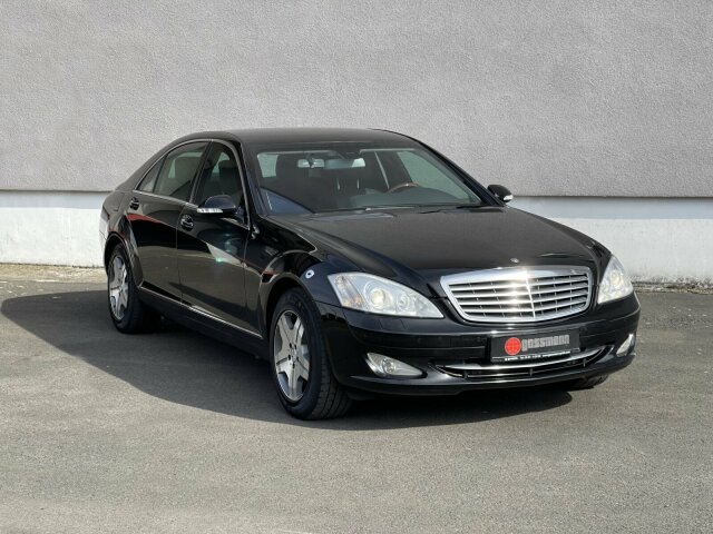 MERCEDES-BENZ S 600