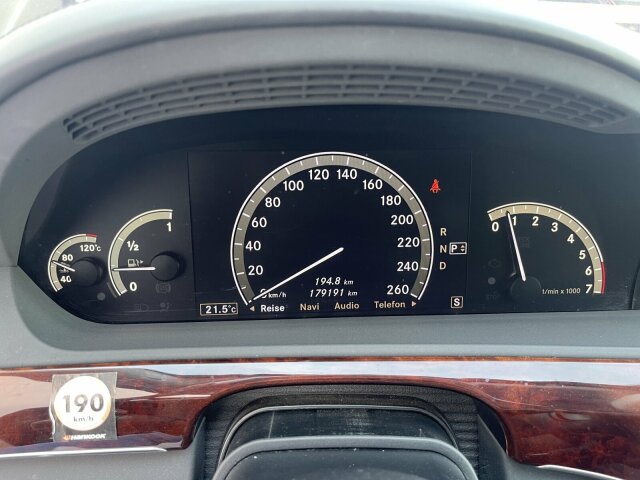 MERCEDES-BENZ S 600
