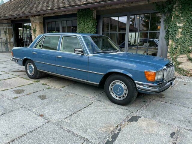 Mercedes-Benz450