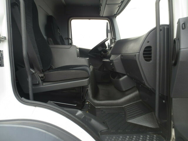 DAIMLER-BENZ Atego