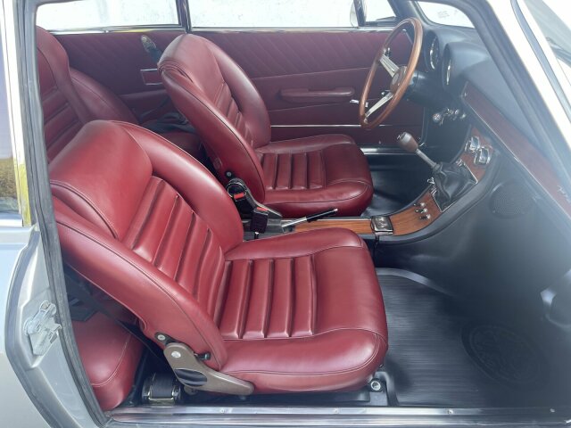 ALFA ROMEO (I) GT