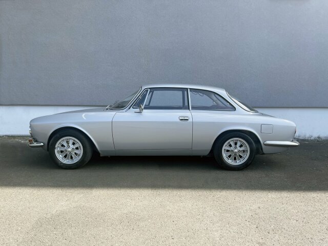 ALFA ROMEO (I) GT
