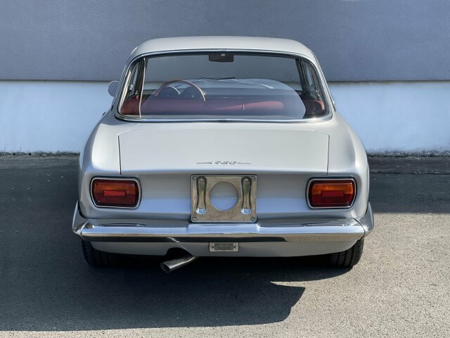 ALFA ROMEO (I) GT