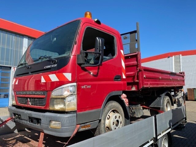 Mitsubishi Canter