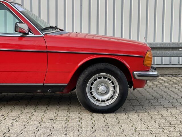 MERCEDES-BENZ 280
