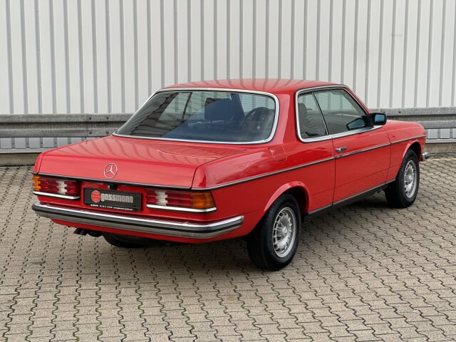 MERCEDES-BENZ 280