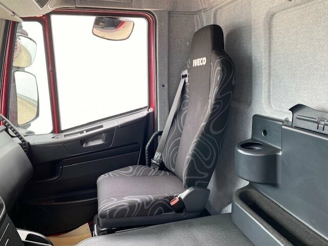 IVECO-MAGIRUS Trakker