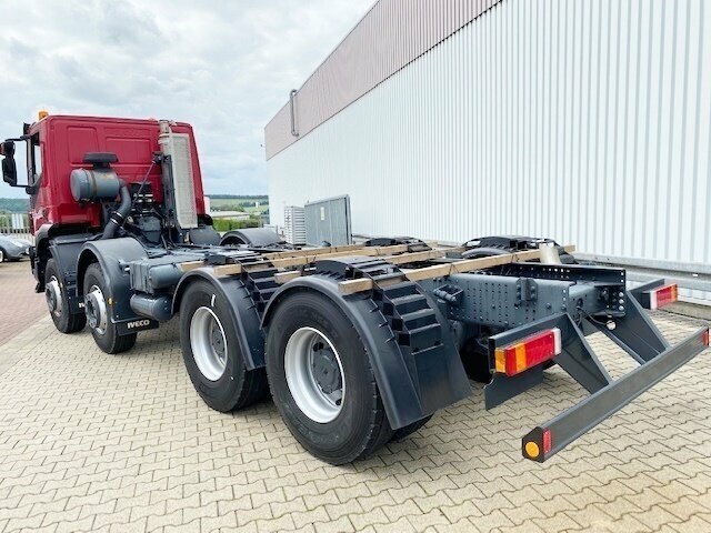 IVECO-MAGIRUS Trakker