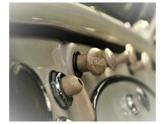 BMW 328