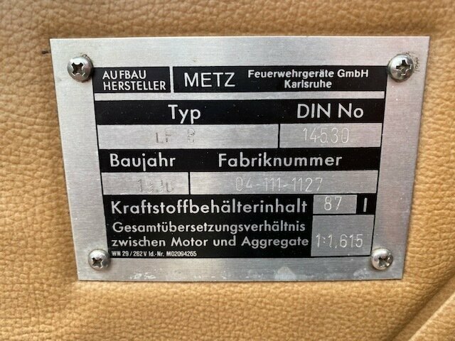 DAIMLER-BENZ -