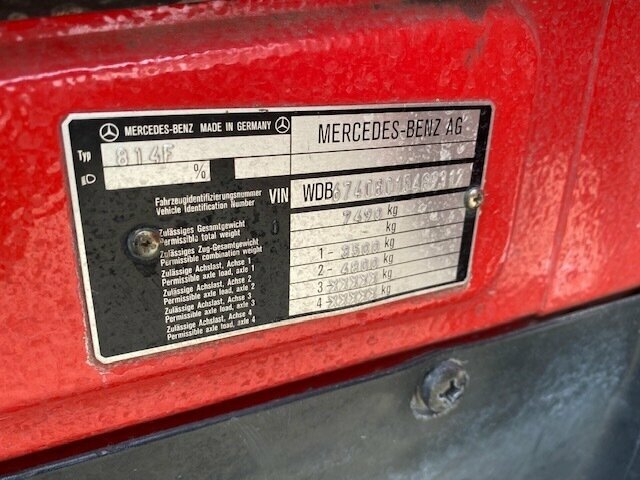DAIMLER-BENZ -
