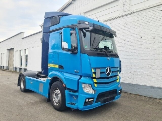 DAIMLER-BENZ Actros