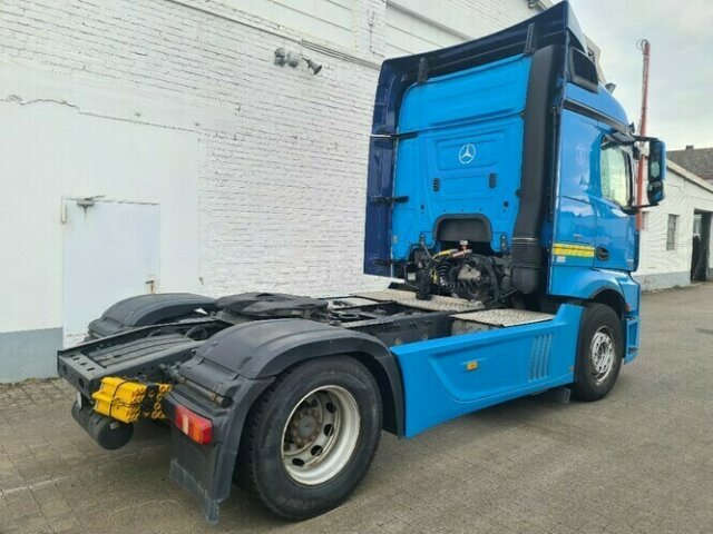 DAIMLER-BENZ Actros