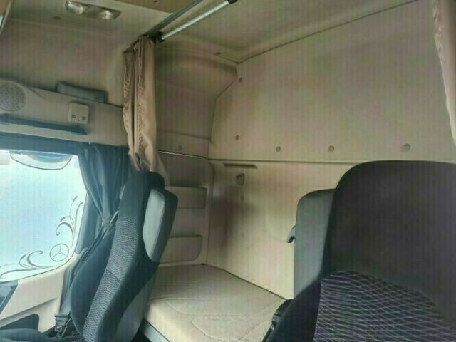 DAIMLER-BENZ Actros