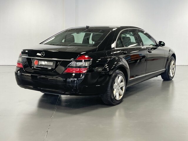 MERCEDES-BENZ S 420