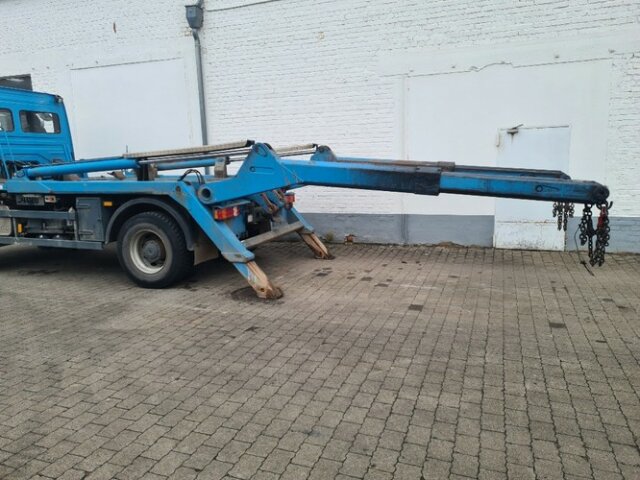 DAIMLER-BENZ Atego