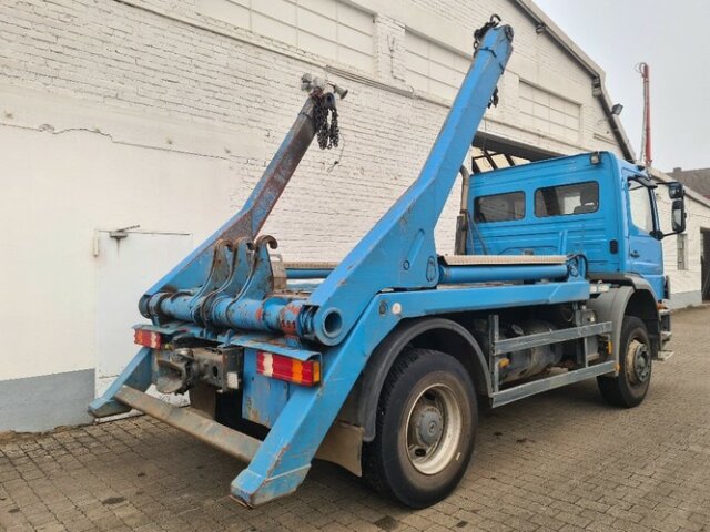 DAIMLER-BENZ Atego