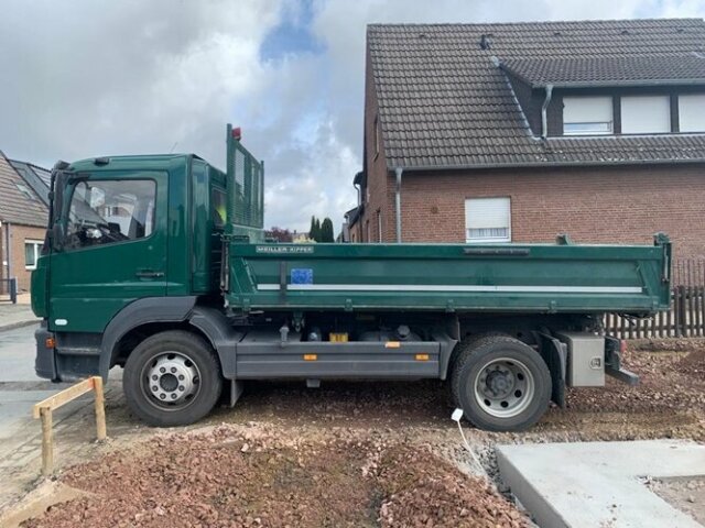 DAIMLER-BENZ Atego