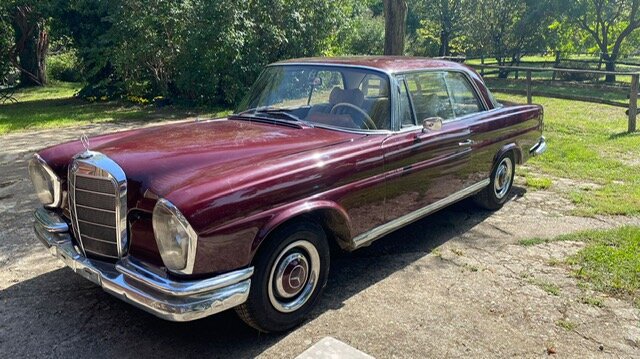 Mercedes-Benz220