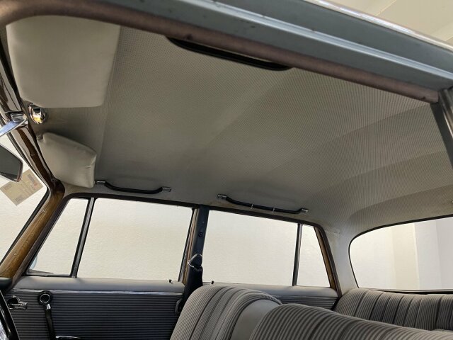 MERCEDES-BENZ 220