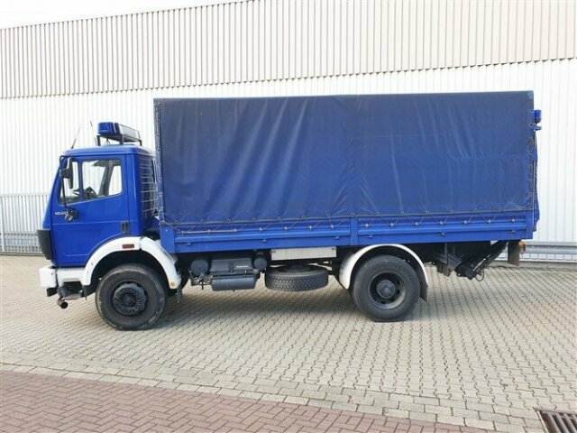 DAIMLER-BENZ -
