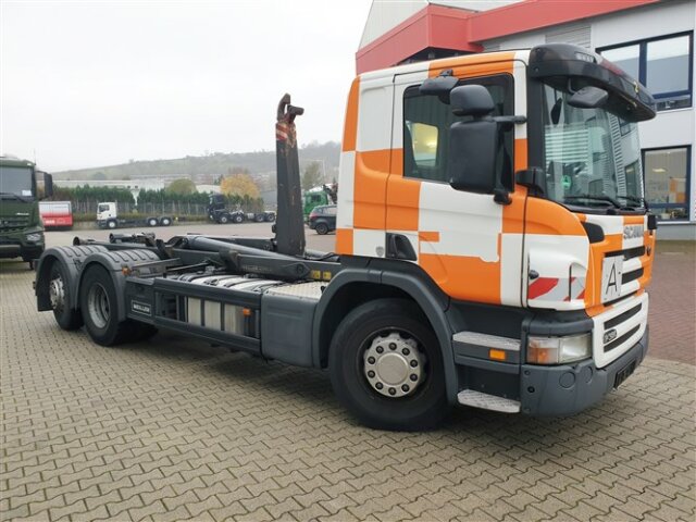 SCANIA (S) P
