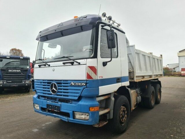 DAIMLER-BENZ Actros