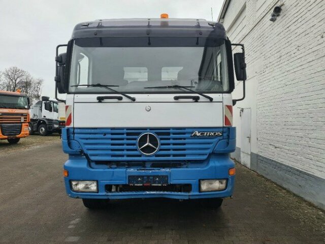DAIMLER-BENZ Actros