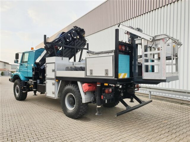 DAIMLER-BENZ Zetros