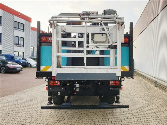 DAIMLER-BENZ Zetros