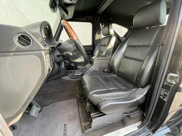 MERCEDES-BENZ G 400