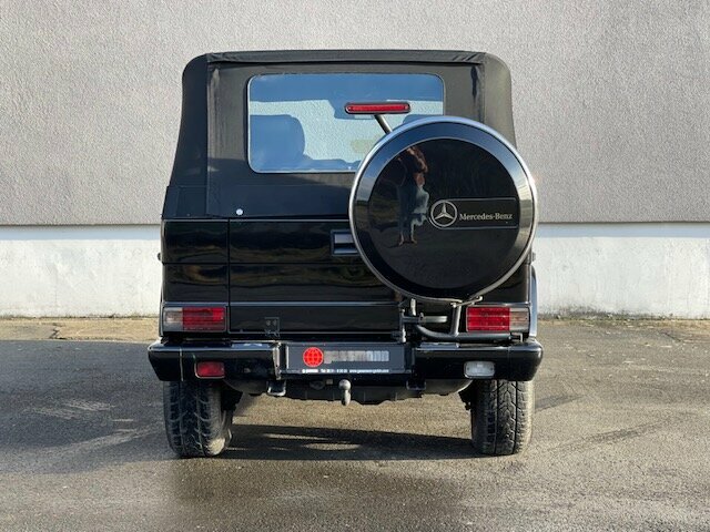 MERCEDES-BENZ G 400